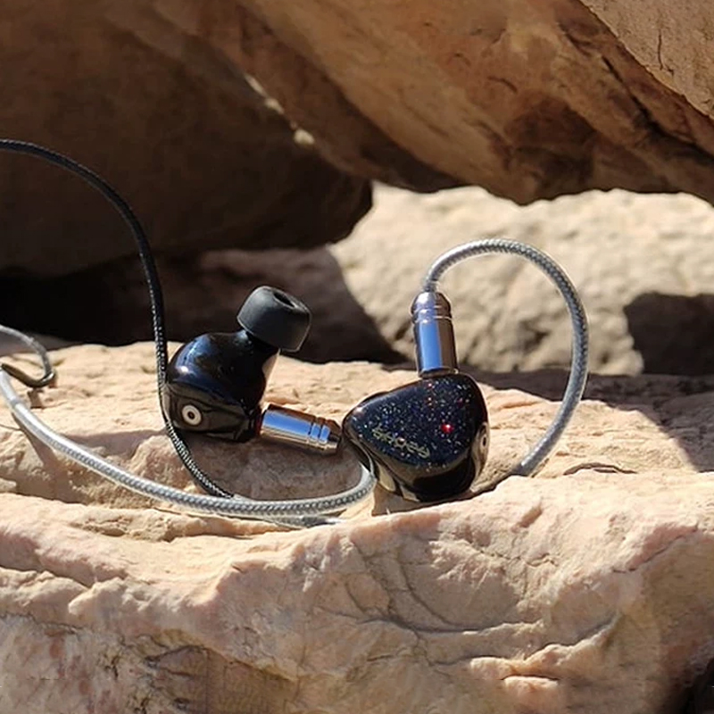 Shozy Form 1.1 ハイブリッド IEM 有線 H - Audio Music Technology のレビューと価格
